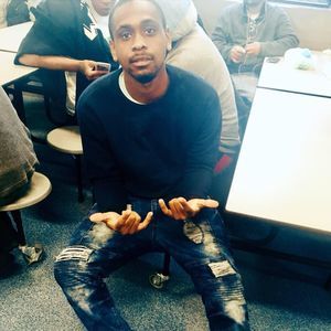 Meet your Posher, Deonte